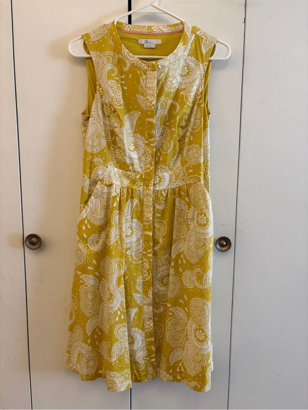 Boden Yellow and White Floral Sleeveless Button-Front Dress